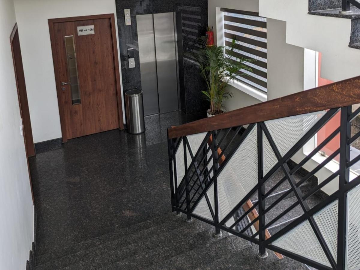 Royalton Residency Hotel Mundakayam Exterior photo