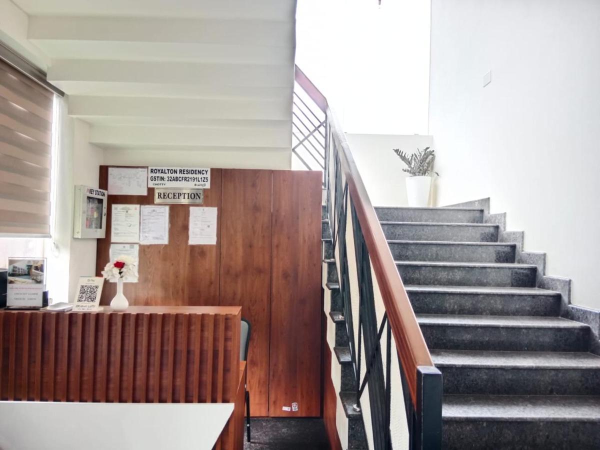 Royalton Residency Hotel Mundakayam Exterior photo
